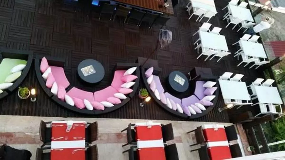 JOKER Side Hill Suite out view (Copy).jpg